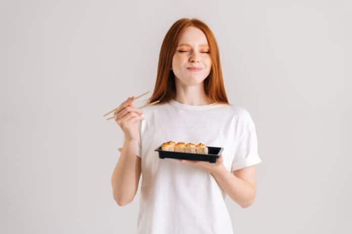 Puis-je manger du sushi enceinte ?